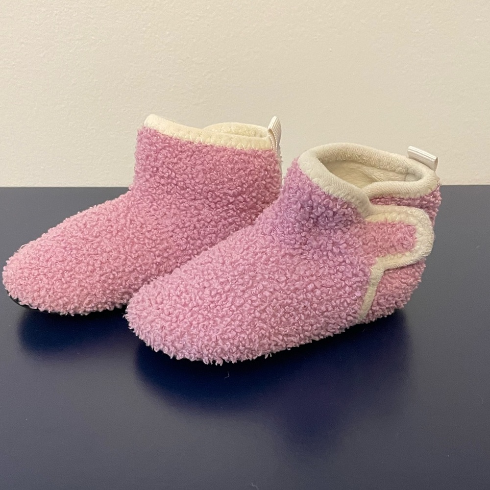 Comfy slipper boots